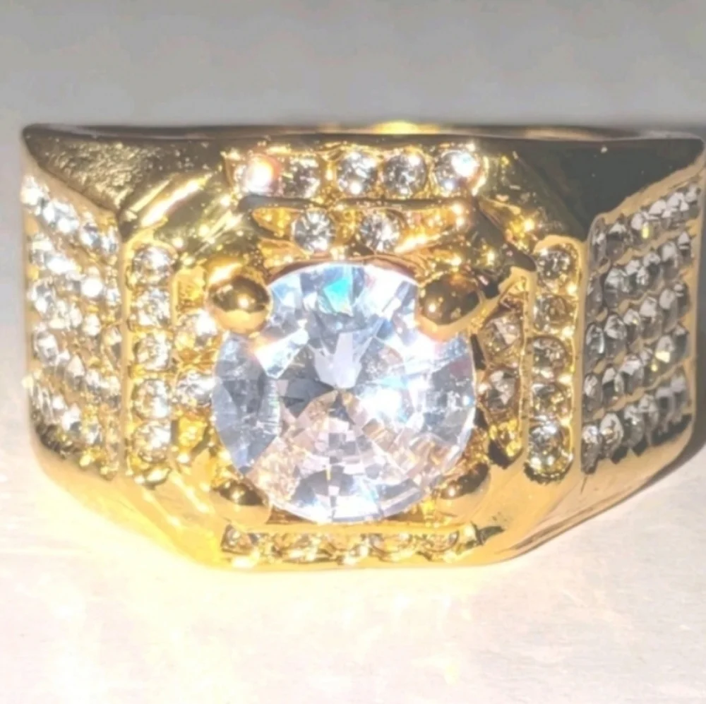 Mens 3ct Round Cut Moissanite Prong Engagement ring 14k Yellow gold Plated